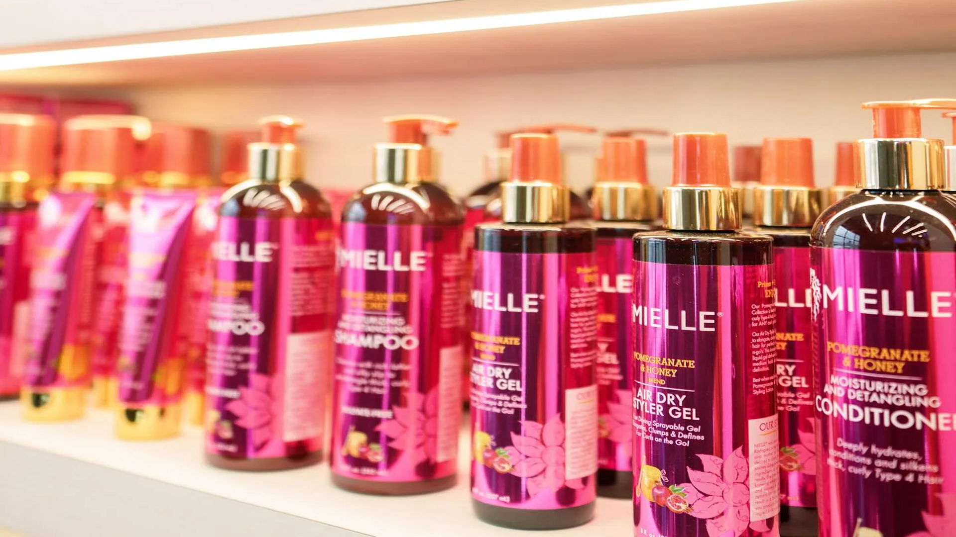 How to Choose the Best Leave-In Conditioner for Your Hair Type